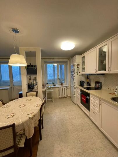 2-к. квартира, 50 м², 5/9 эт.