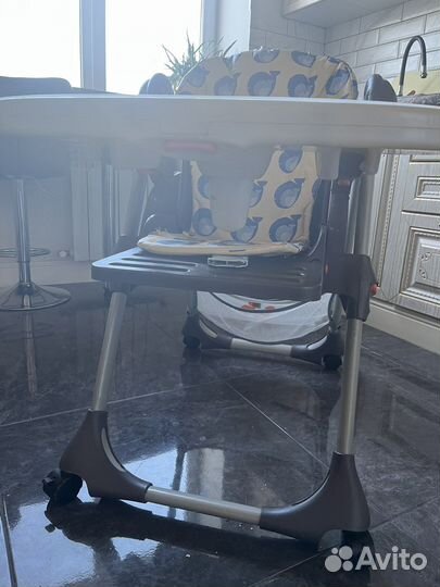 Стульчик для кормления peg perego