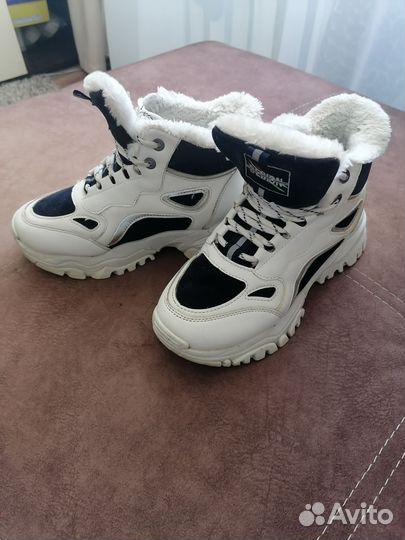 Кроссовки зимние