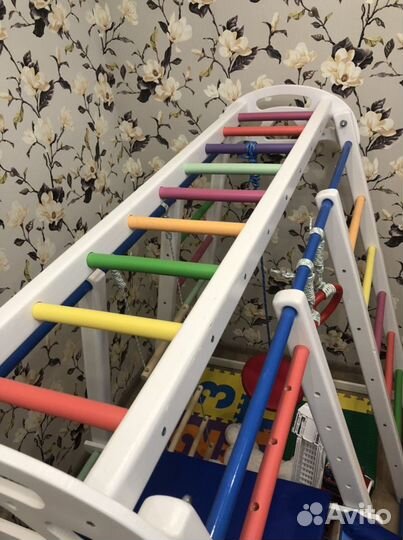 Детская шведская стенка