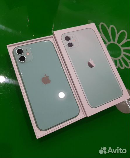 Телефон iPhone 11