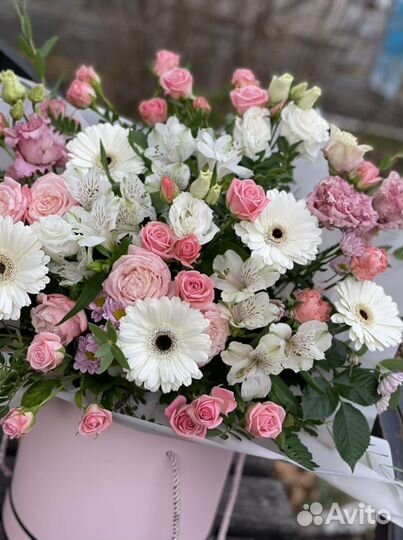 Цветы в коробке