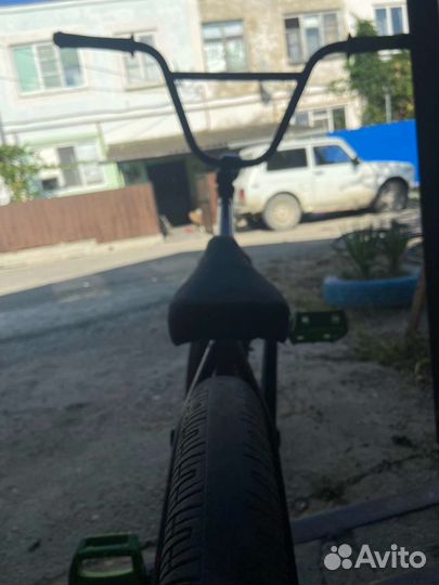 Трюковой велосипед BMX
