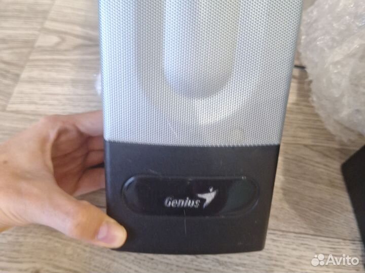 Компьютерные колонки genius