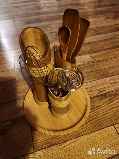 Подставка из бамбука