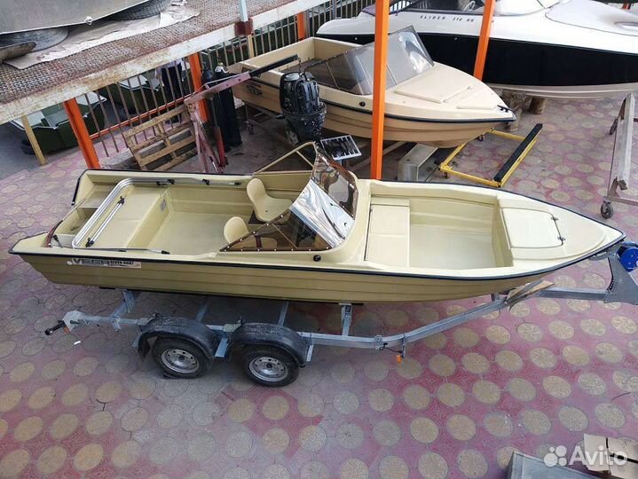 Лодки Астраханские Vega M 55DC Pro верфь rв