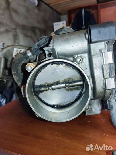 Впускной коллектор на ауди ку 7 фси 4.2