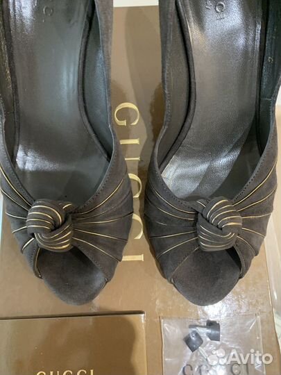 Туфли Gucci, Италия