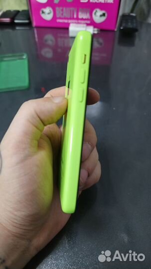 iPhone 5C, 8 ГБ