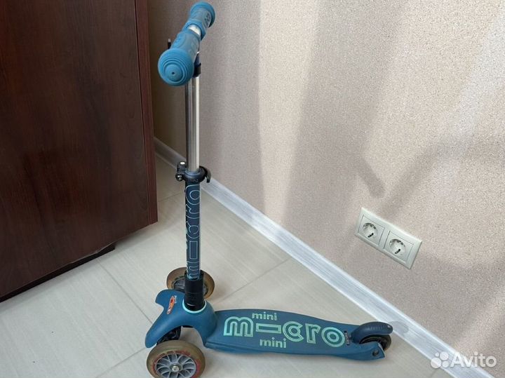 Самокат Mini Micro трехколесный