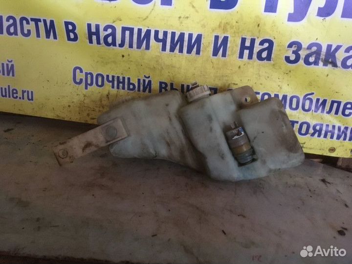 Бачок омывателя LADA 2110