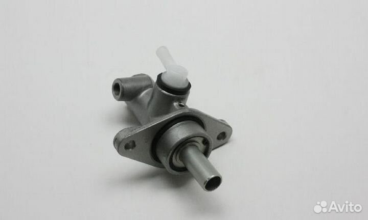 Цилиндр сцепления главный Hyundai HD65, County E3