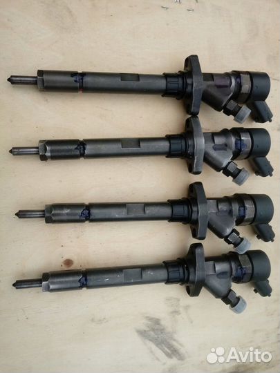 Форсунки Bosch 0445110057