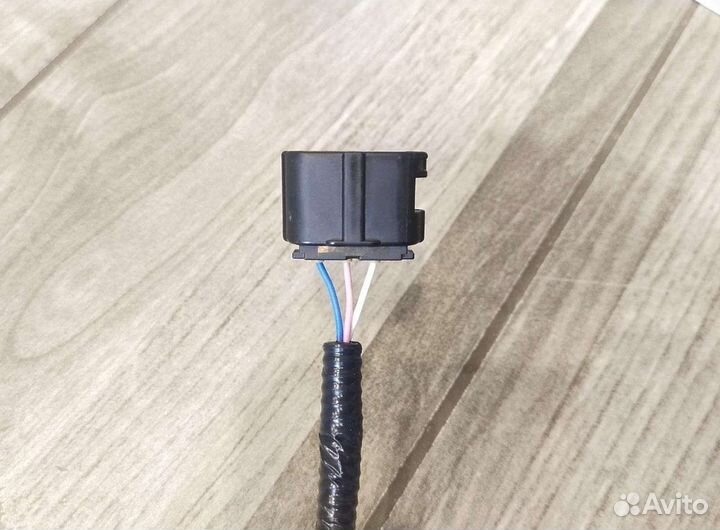 Фишка парктроника Прадо 150 3 pin 2013-2017