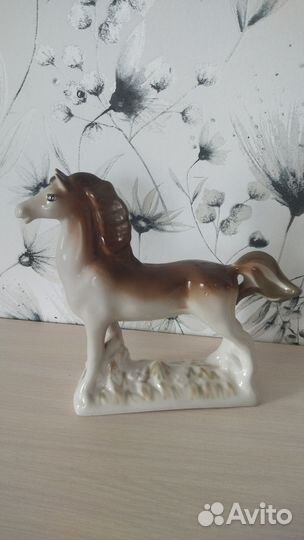 Статуэтка фарфор дулево