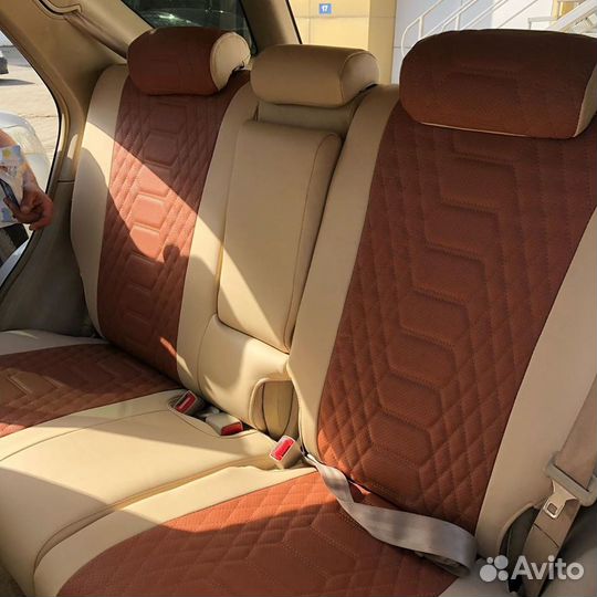 Чехлы Toyota Harrier (10/15) комбо