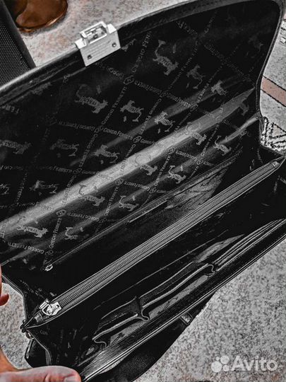 Мужской кожаный деловой портфель Giorgio Ferretti