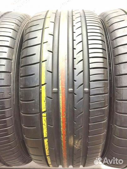 Dunlop SP Sport Maxx 050+ 235/45 R17 97Y