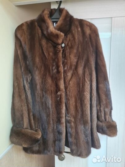 Шуба женская из меха норки 46 р