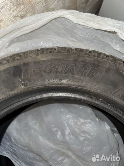 Yokohama Ice Guard F700S 205/55 R16