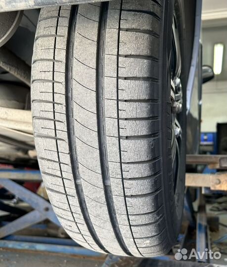 Michelin X Multi Z 175/70 R13 82