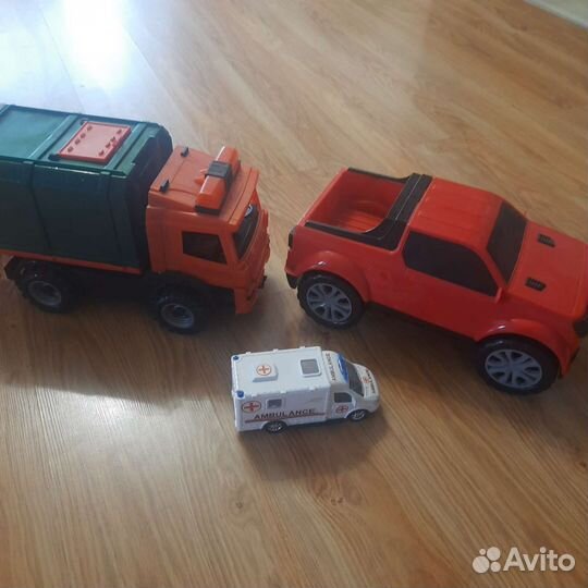 Игрушка машина мусоровоз