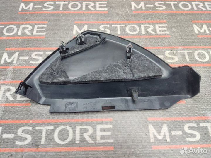 Накладка на торпеду правая Mercedes-Benz C-Class