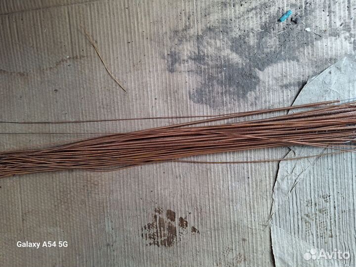 Струны от пианино