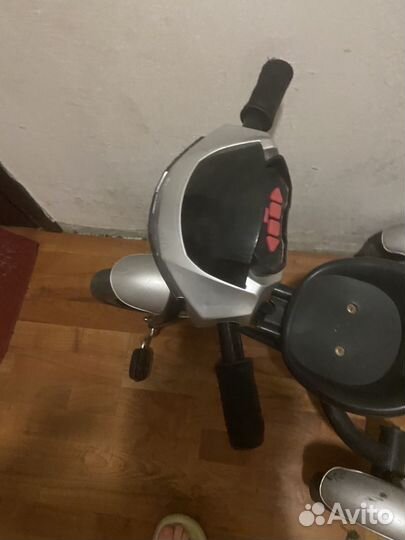 Продам велосипед детский с ручкой