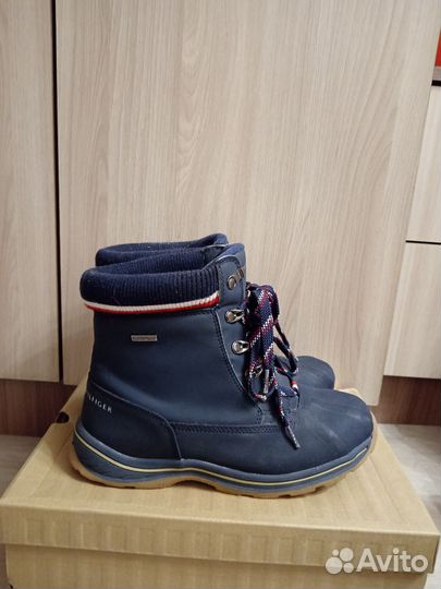 Ботинки женские