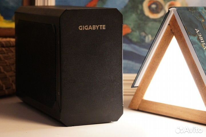 Внешняя видеокарта Rx580 gigabyte