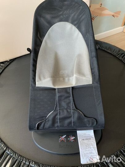 BabyBjorn Кресло-шезлонг Balance Soft Air сетка