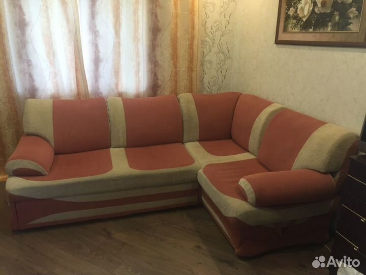 Угловой диван
