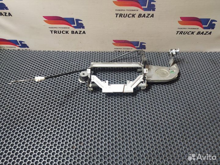 Кронштейн ручки правой Volvo FH