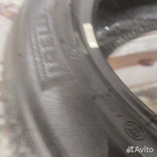 Pirelli Scorpion STR 235/55 R17