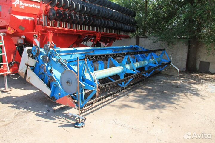 Комбайн Агромаш Агромаш 3000, 2018