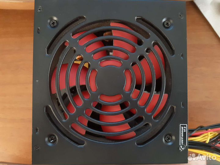 Блок питания 700w xilence red wings