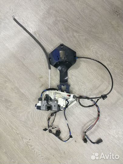 Замок двери VW Crafter / Mercedes Sprinter