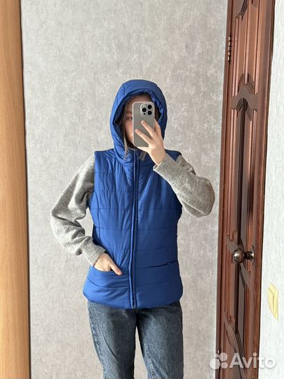 Жилетка женская демисезонная