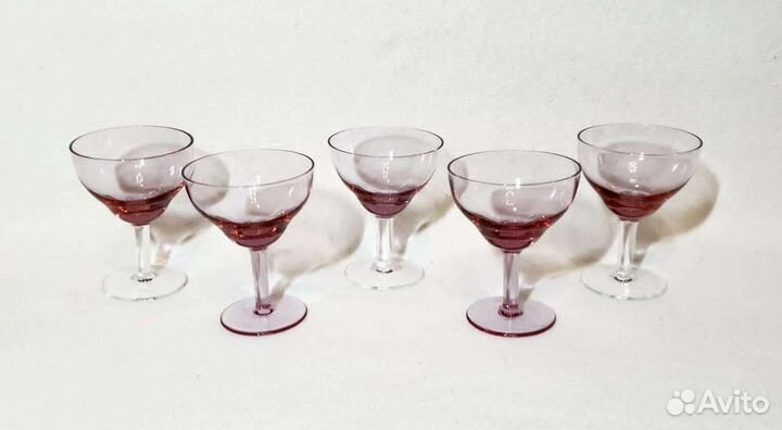 Рюмки марганцевое стекло