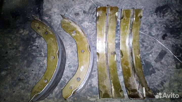 Колодки тормозные Nissan