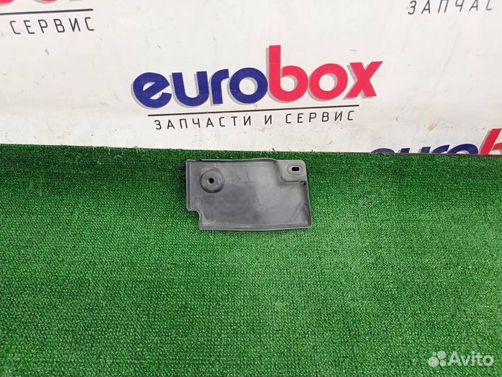 Пыльник (кузов наружные) Nissan Terrano III (D10)