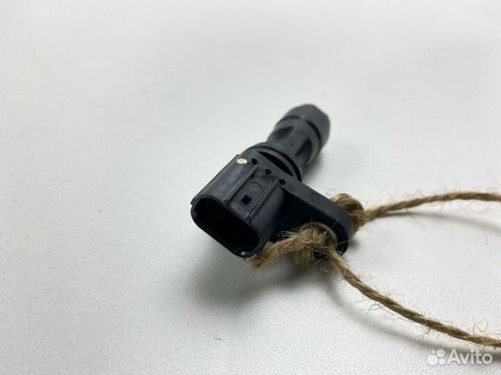 Датчик положения коленвала Honda Cr-V RD7 K24A1