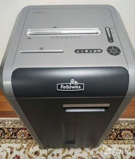 Уничтожитель бумаги шредер Fellowes C-220Ci