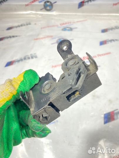 Замок капота Bmw 7 E66 N62B44 2002