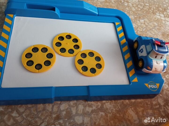 Робокар Полли