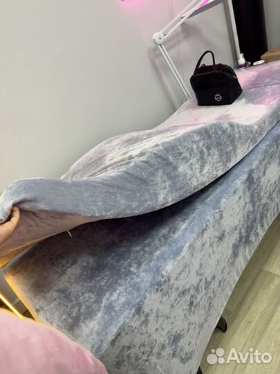 Для наращивания ресниц кушетка и матрас