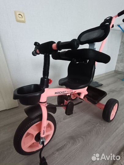 Детский трехколесный велосипед бу