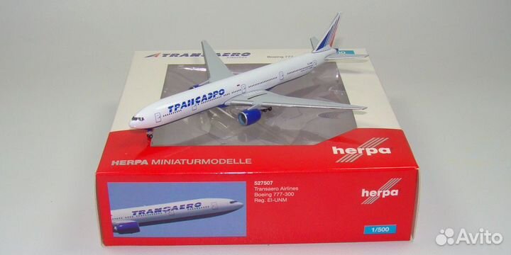 Модель самолета Boeing 777-300 Трансаэро Airlines