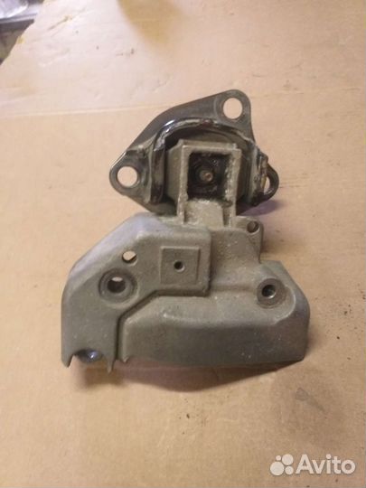 Подушка двигателя рено сценик 1